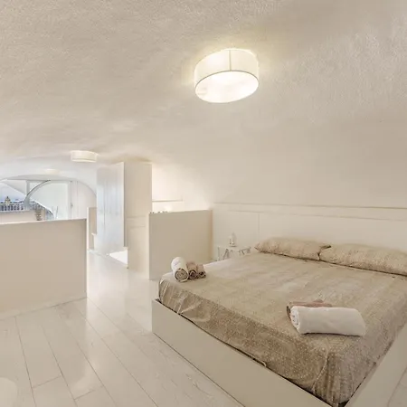 Casa Clelia * 普罗奇达